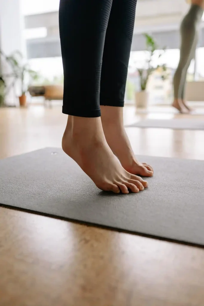 Discover the Ultimate Relaxation with the best Foot Massage Mat: Say Goodbye to Expensive Spas! 2 Foot Massage Mat